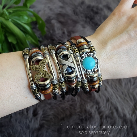 NWT Layered Leather Bracelet Stainless Steel Buckle Boho Bead Butterfly - Picture 3 of 5